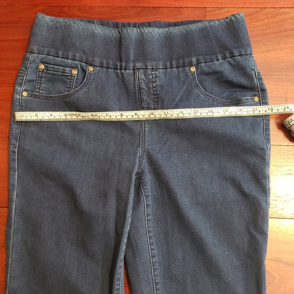 Capri pants - Picture 4 of 5